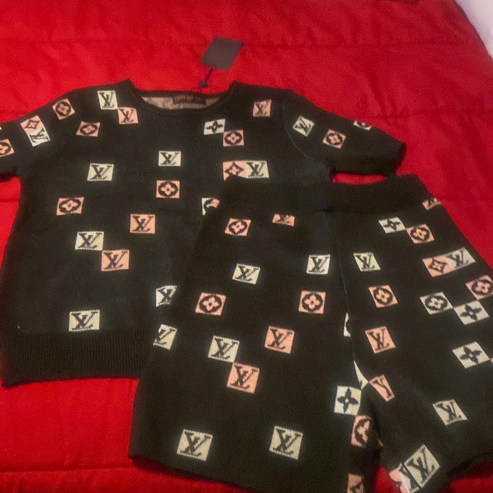 Short set
